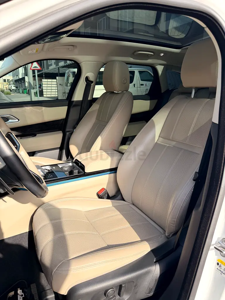 Land Rover • Range Rover Velar • R-Dynamic Warranty and service included - Image 16