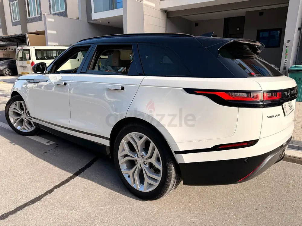 Land Rover • Range Rover Velar • R-Dynamic Warranty and service included - Image 6