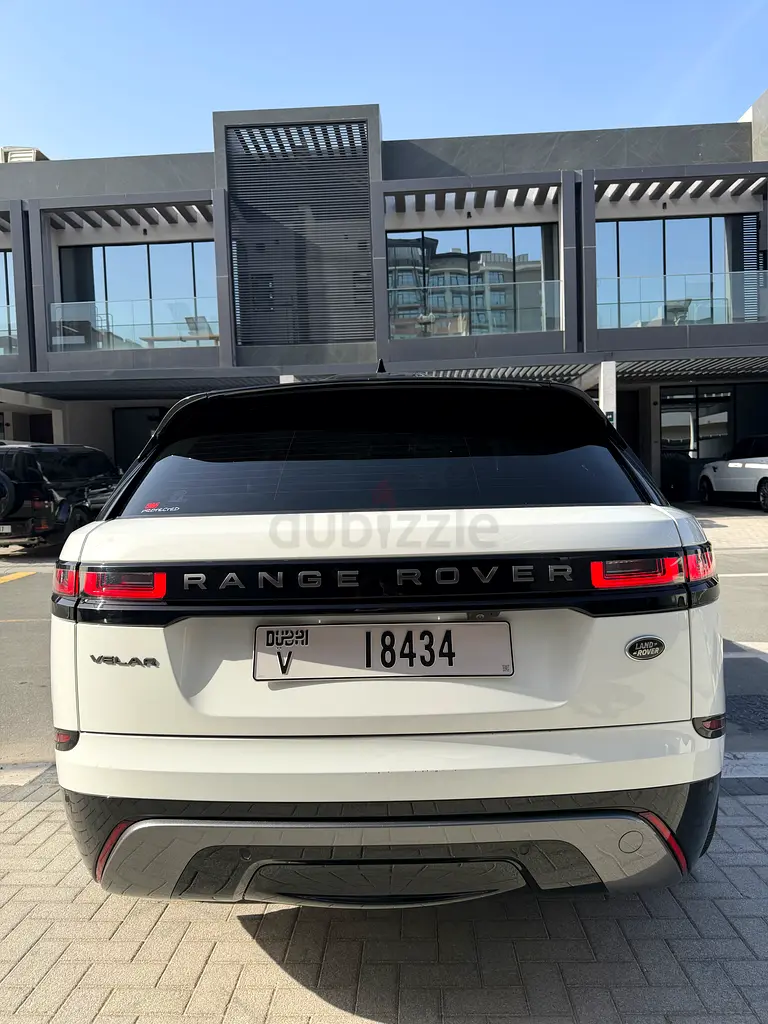 Land Rover • Range Rover Velar • R-Dynamic Warranty and service included - Image 8
