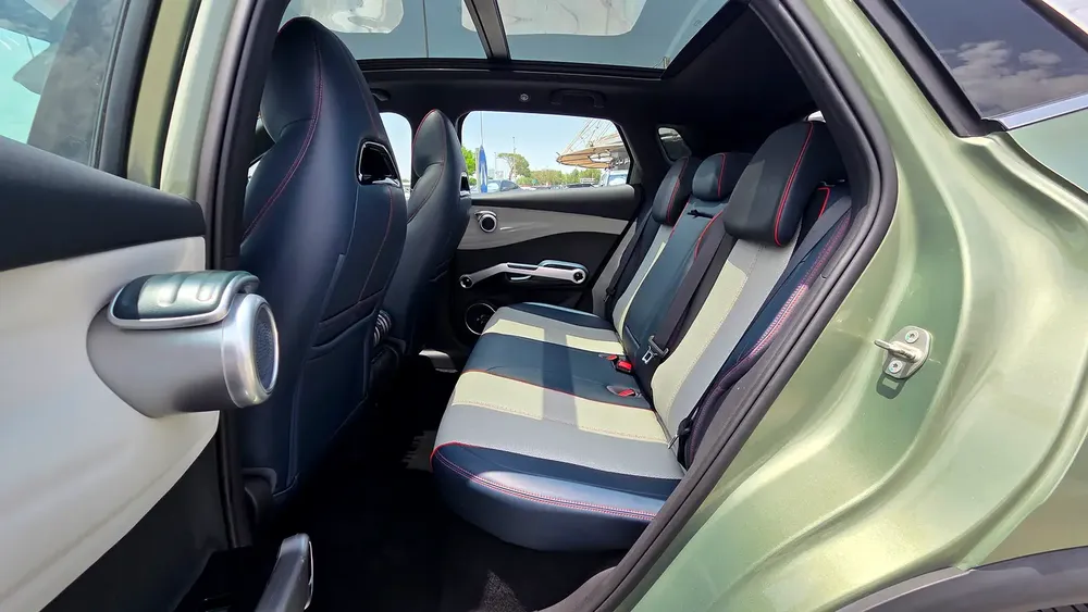 2024 BYD ATTO 3 | AL FUTTAIM WARRANTY | GCC SPEC - Image 13