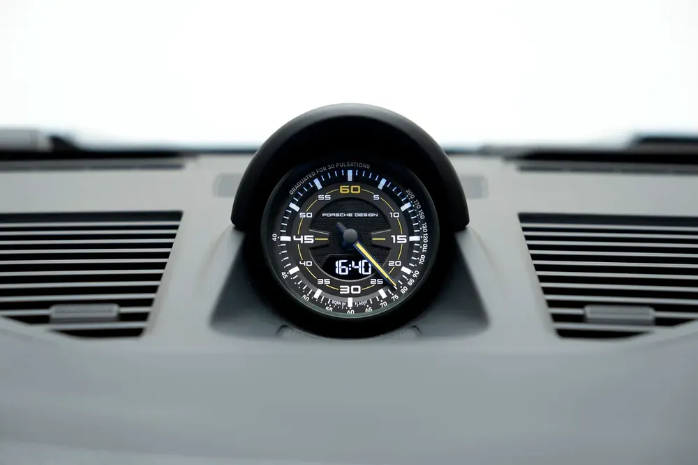 GCC SPECS AL NABOODAH WARRANTY - 2026 PORSCHE 911 GT3 - FRONT AXLE LIFT - CARBON ROOF - Image 10