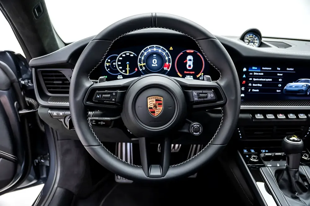 GCC SPECS AL NABOODAH WARRANTY - 2026 PORSCHE 911 GT3 - FRONT AXLE LIFT - CARBON ROOF - Image 6
