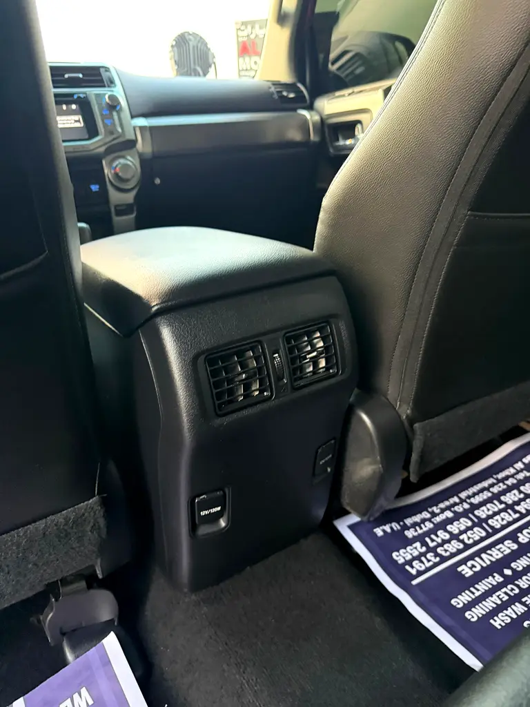 Toyota 4Runner SR5 2015 - American Specs - Well Maintained - Image 12