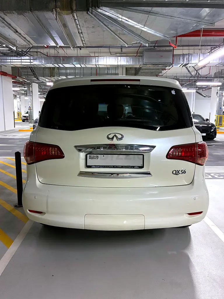 Infiniti QX56 2011 | White | Luxury | Single Owner | Excellent Condition - Image 5