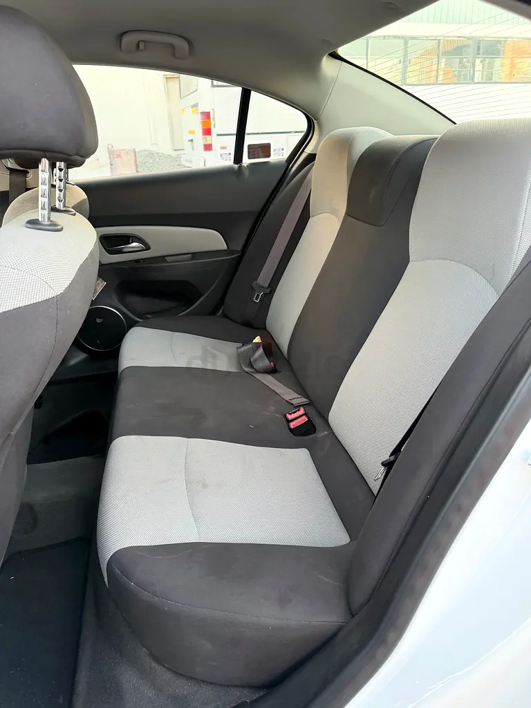 Chevrolet Cruze LS 2016 GCC Specs - Image 7