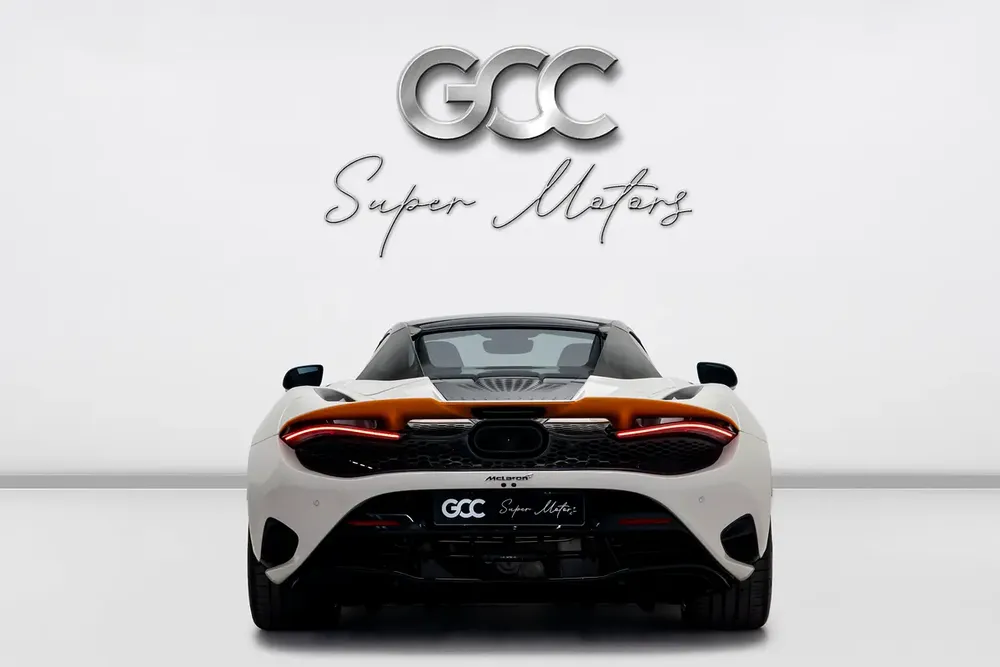 GCC SPECS WARRANTY + SERVICE - 2024 MCLAREN 750S SPIDER MSO PACKAGE CARBON FIBER EXTERIOR + INTERIOR - Image 8