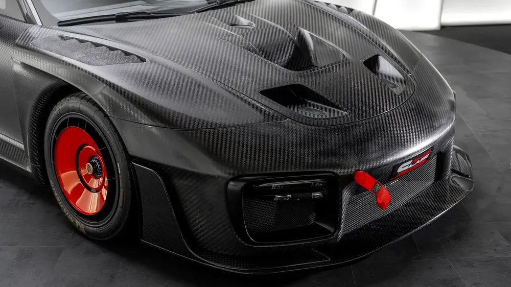 Porsche 935 - 1 of 77 - 2019 - Euro Specs - Image 5