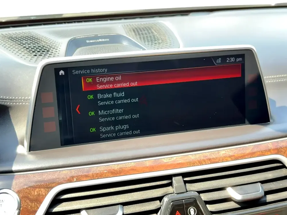 BMW 750Li xDrive 2018 | GCC Specs | Well maintained - Image 15