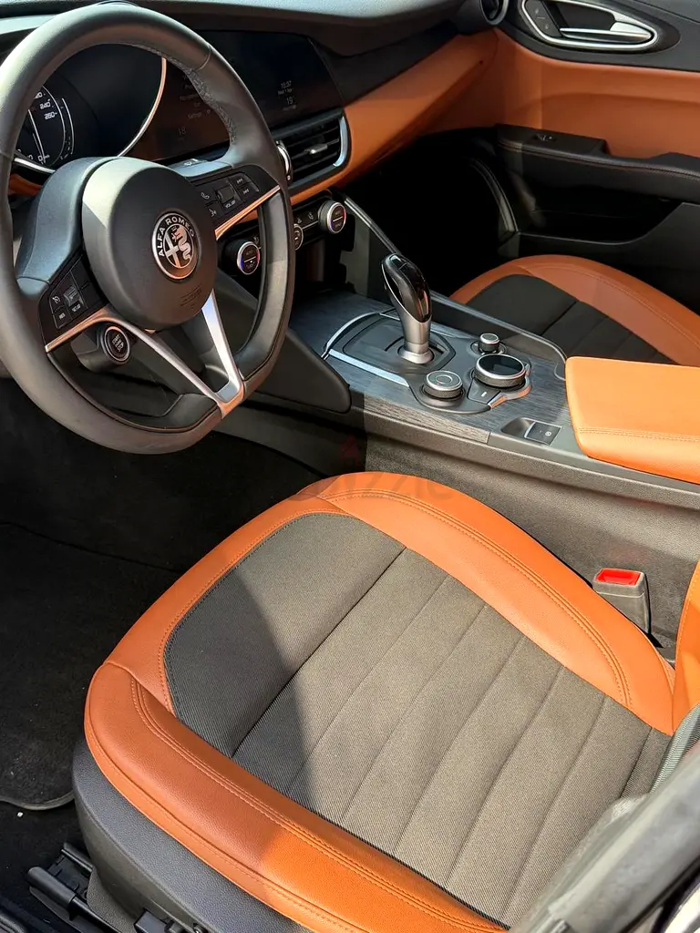 2020 Alfa Romeo Giulia Super – GCC Specs - Image 7