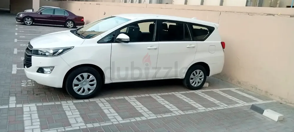 Toyota Innova 2020 /GCC Specs /No Accidents - Image 4