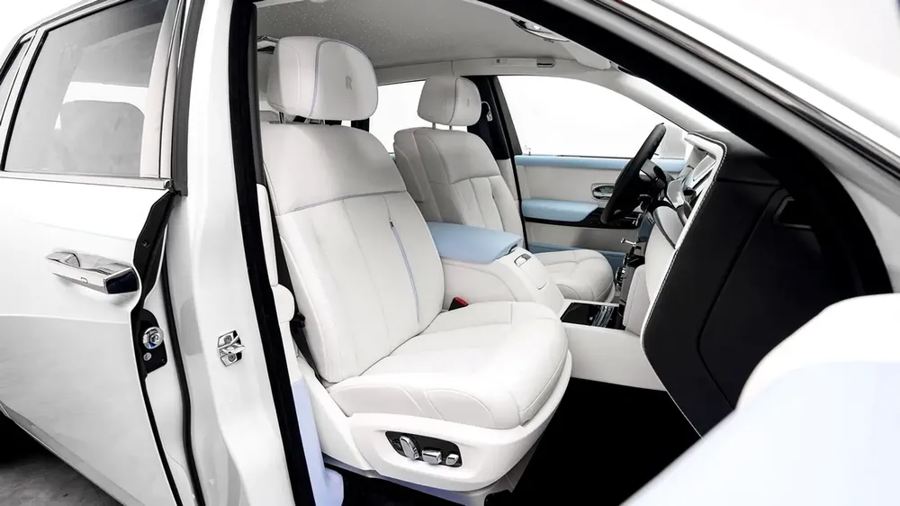 Rolls-Royce Phantom - 2026 - GCC Specs - Under Warranty and Service Contract - Image 12