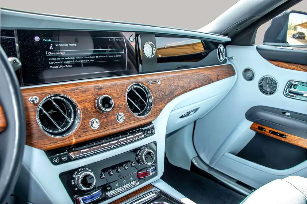AED 13674/month | 2021 Rolls-Royce Ghost  | GCC Specs | Ref#431079 - Image 11