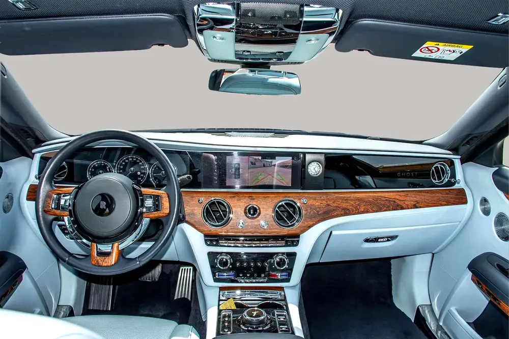 AED 13674/month | 2021 Rolls-Royce Ghost  | GCC Specs | Ref#431079 - Image 9