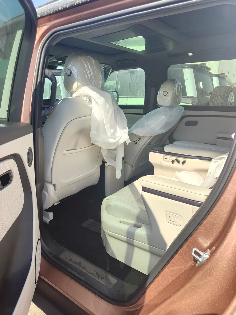 ROX Admas 2026 Luxury Executive Edition – 6-Seater Intelligent SUV - Image 8