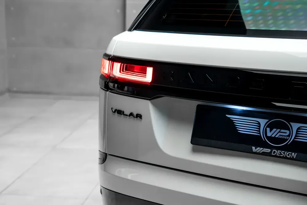2023 Land Rover Range Rover Velar R-Dynamic - GCC Specs - Pristine Condition! - Image 7