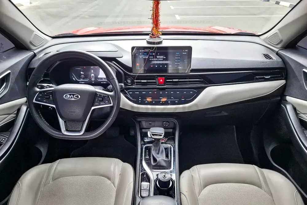 AED 646/month | 2023 JAC JS4  | GCC Specs | Ref#437595 - Image 9