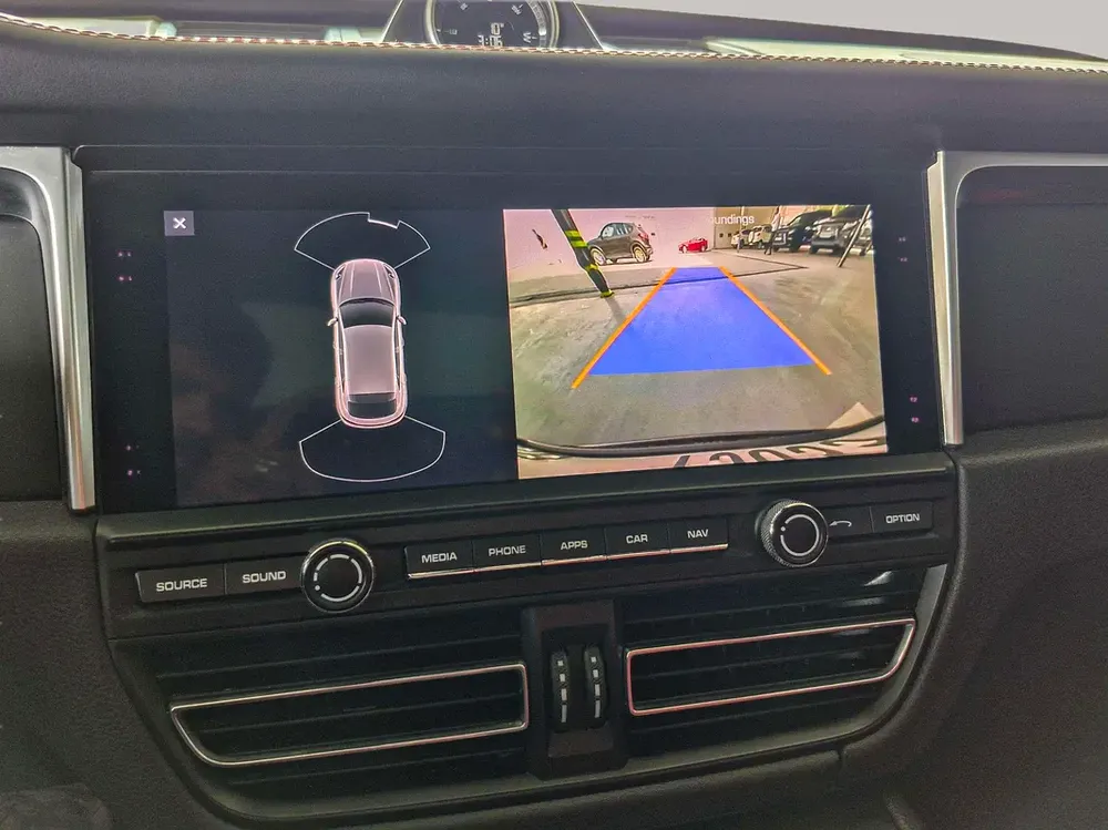 AED 1900/month | 2019 Porsche Macan  | GCC Specs | Ref#463325 - Image 13