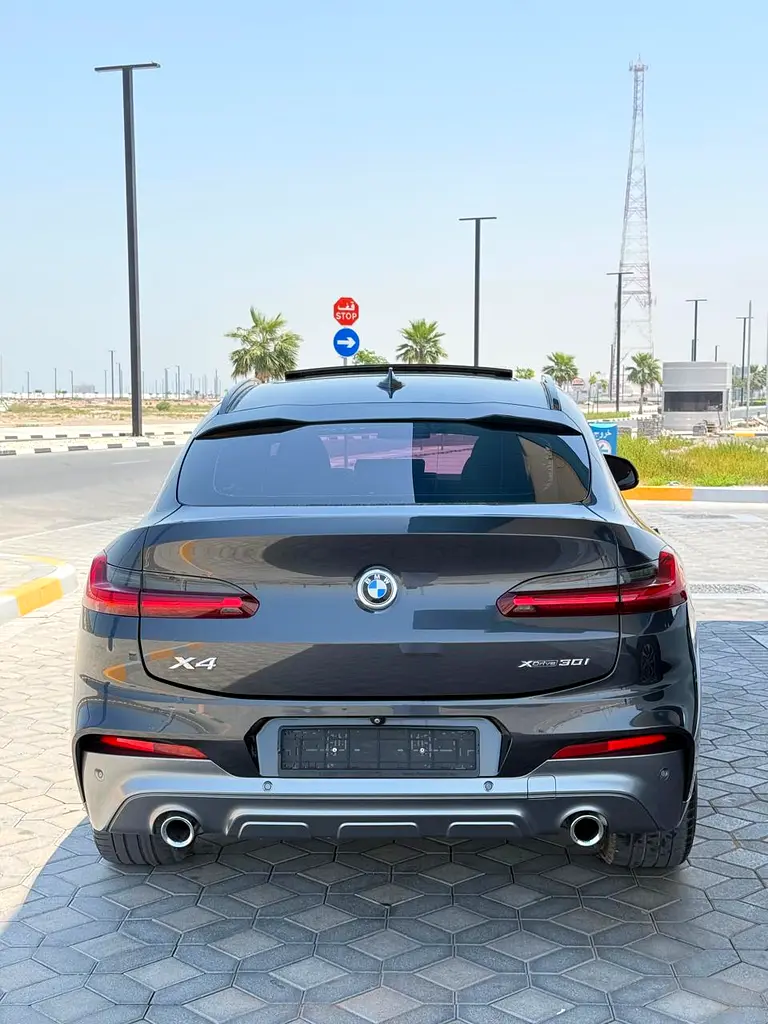 BMW X4 xDrive35i 2019 GCC Specs - Image 10