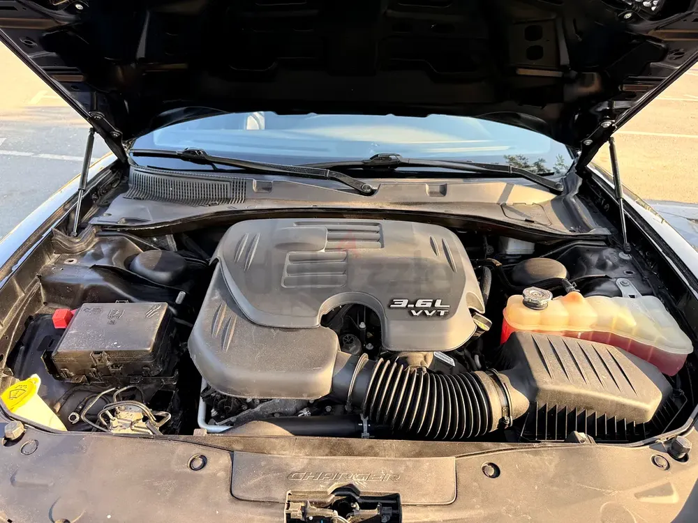 FULL OPTION/ SRT HELLCAT WIDE BODY KIT / SUNROOF - Image 18