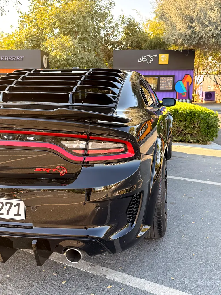 FULL OPTION/ SRT HELLCAT WIDE BODY KIT / SUNROOF - Image 9