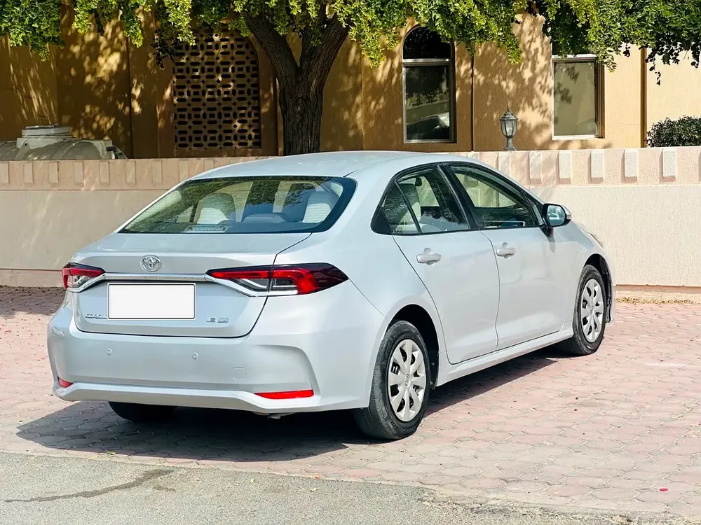 Toyota corolla 2020 GCC URGENT SALE - Image 10