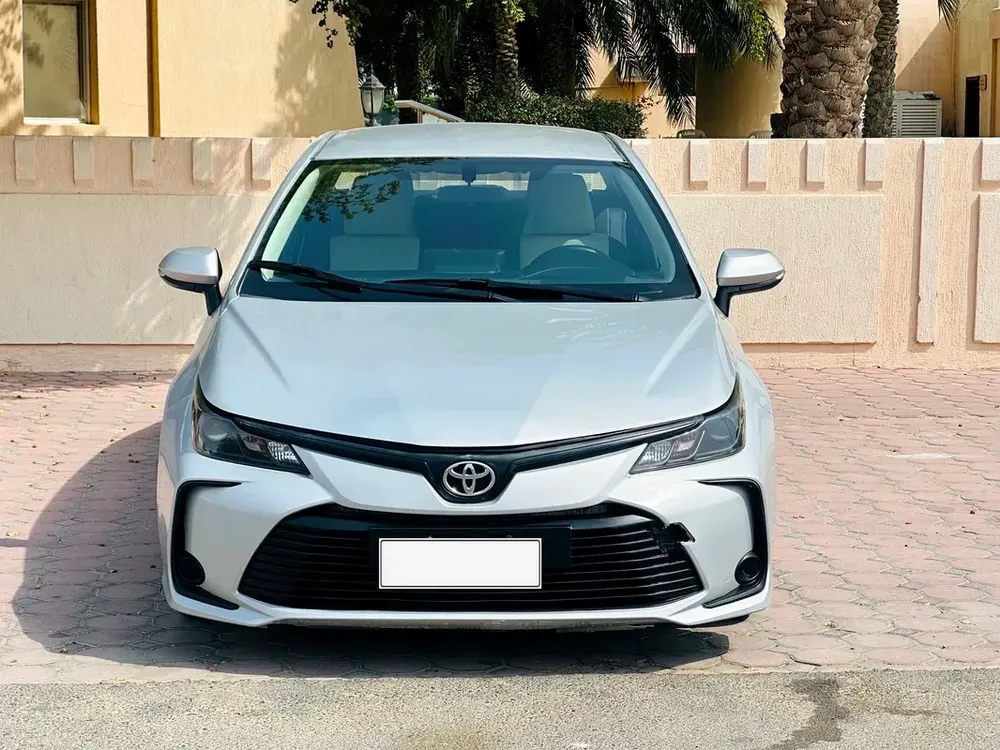 Toyota corolla 2020 GCC URGENT SALE - Image 11