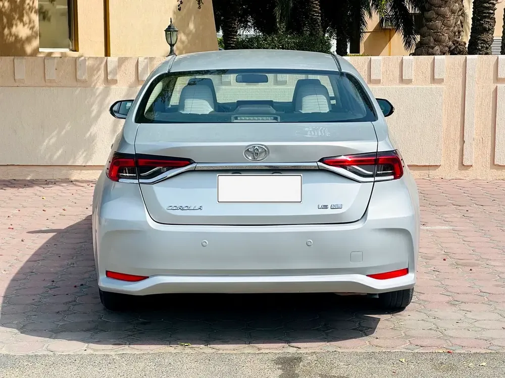 Toyota corolla 2020 GCC URGENT SALE - Image 9