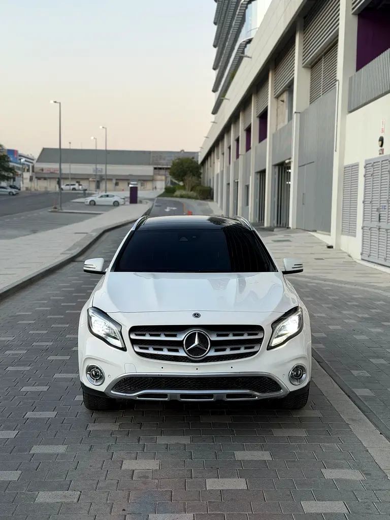 Mercedes-Benz GLA 220, 2019, Korean Specs - Image 6