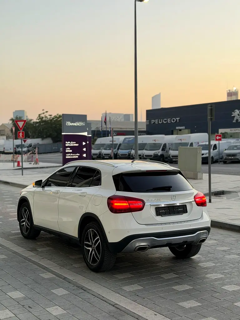 Mercedes-Benz GLA 220, 2019, Korean Specs - Image 7