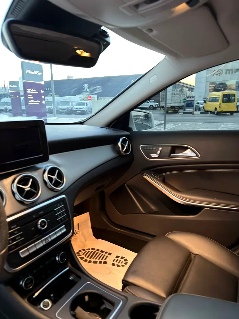 Mercedes-Benz GLA 220, 2019, Korean Specs - Image 8