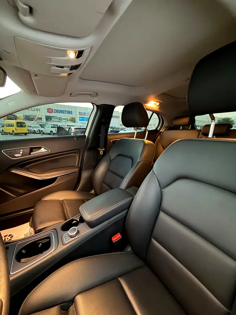 Mercedes-Benz GLA 220, 2019, Korean Specs - Image 9