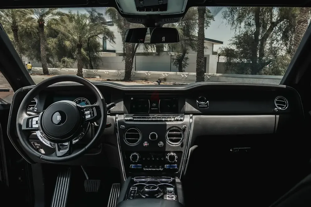2022 Rolls-Royce Cullinan - Image 7