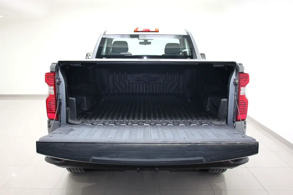2022 Chevrolet Silverado WT - GCC Specs - Excellent Condition - Image 5
