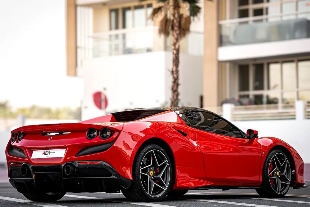 Ferrari F8 Spider 2023 GCC Specs - 3000 kms - Image 10