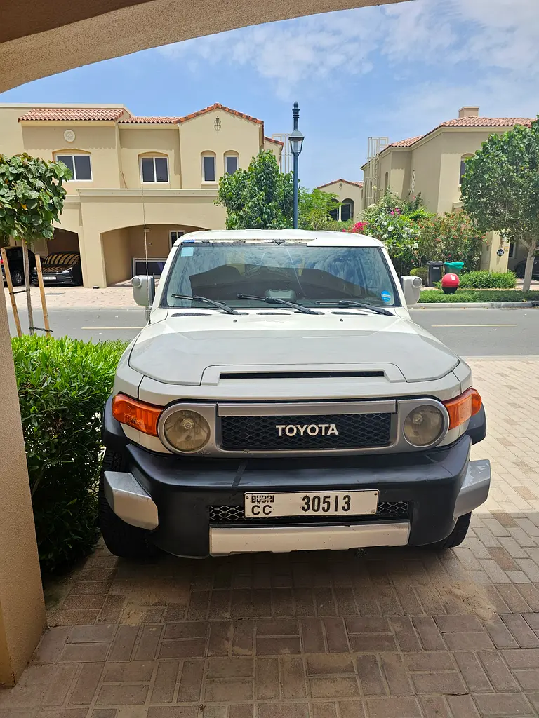 Toyota FJ Cruiser- GCC - Great condition - Image 5