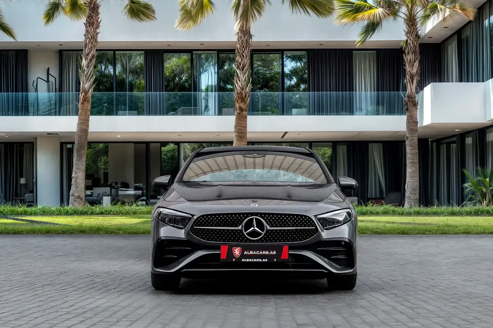 3,447 P.M | 0% Downpayment | A200 AMG SEDAN | 5 YEARS WARRANTY! - Image 4