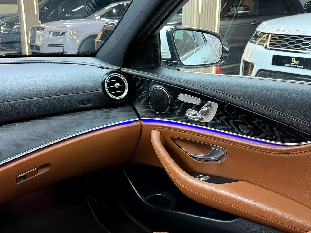 Mercedes-Benz E-Class E 300 2022 GCC Specs - Image 11