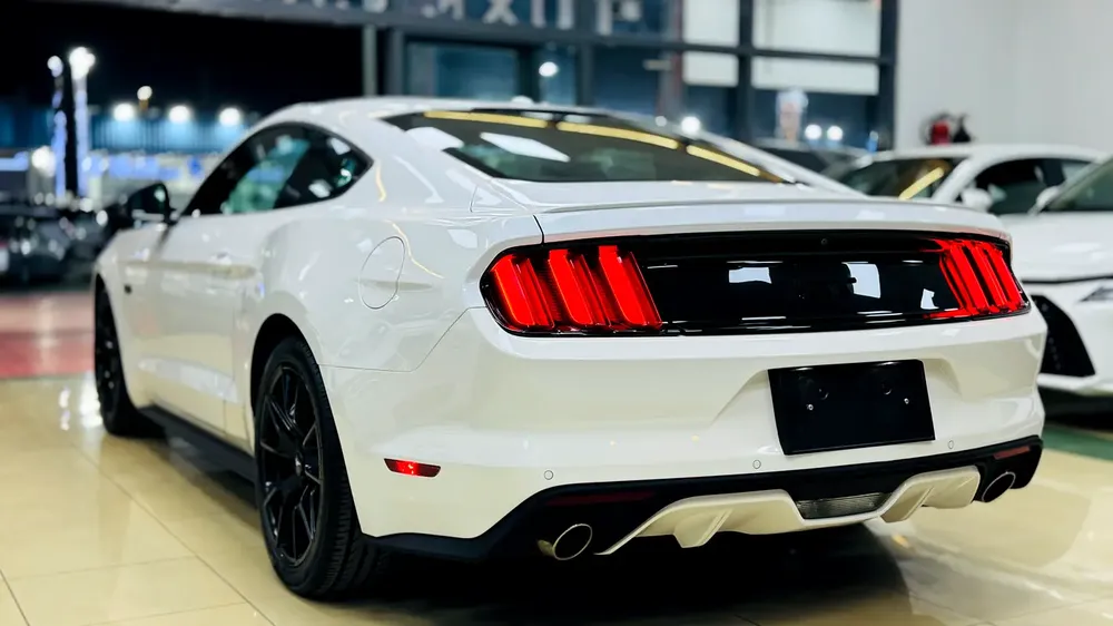 Ford Mustang GT 2017 GCC Specs Manual Transmission - Image 6