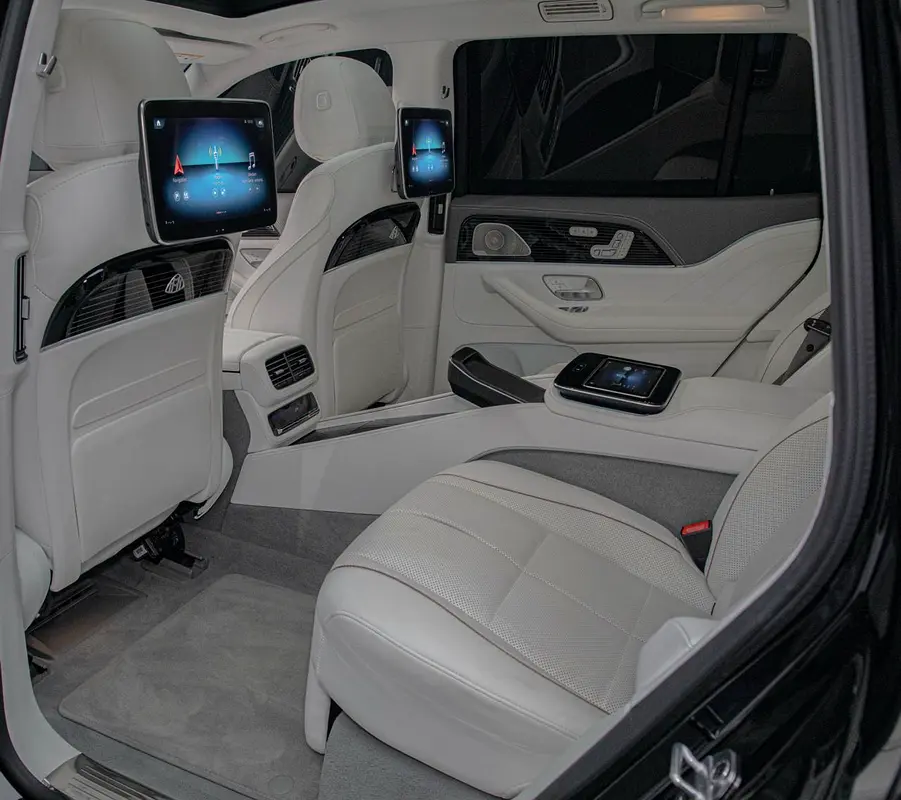 Ultimate Luxury SUV • Full Service Histroy • European - Image 13