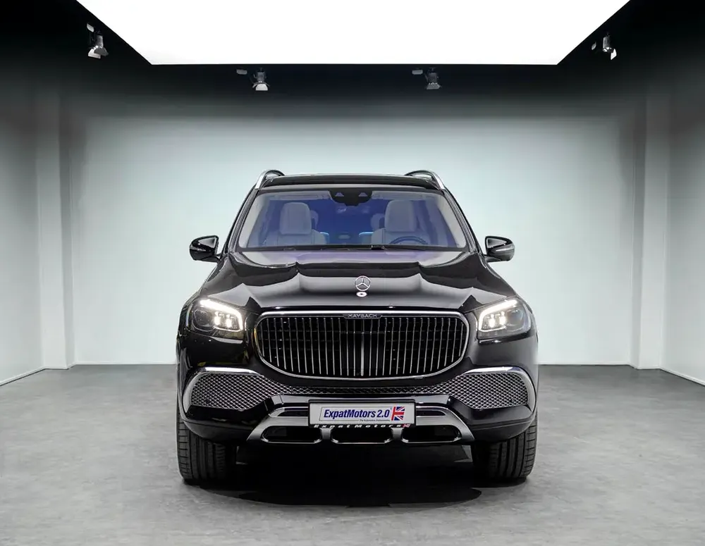 Ultimate Luxury SUV • Full Service Histroy • European - Image 4