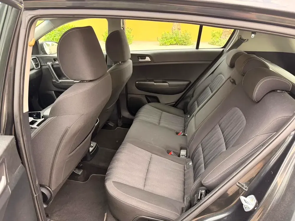 1100/Month | Sportage 2021 | Gcc | Cruise Control | Bank Loan @ 0% Down Payment - Image 10