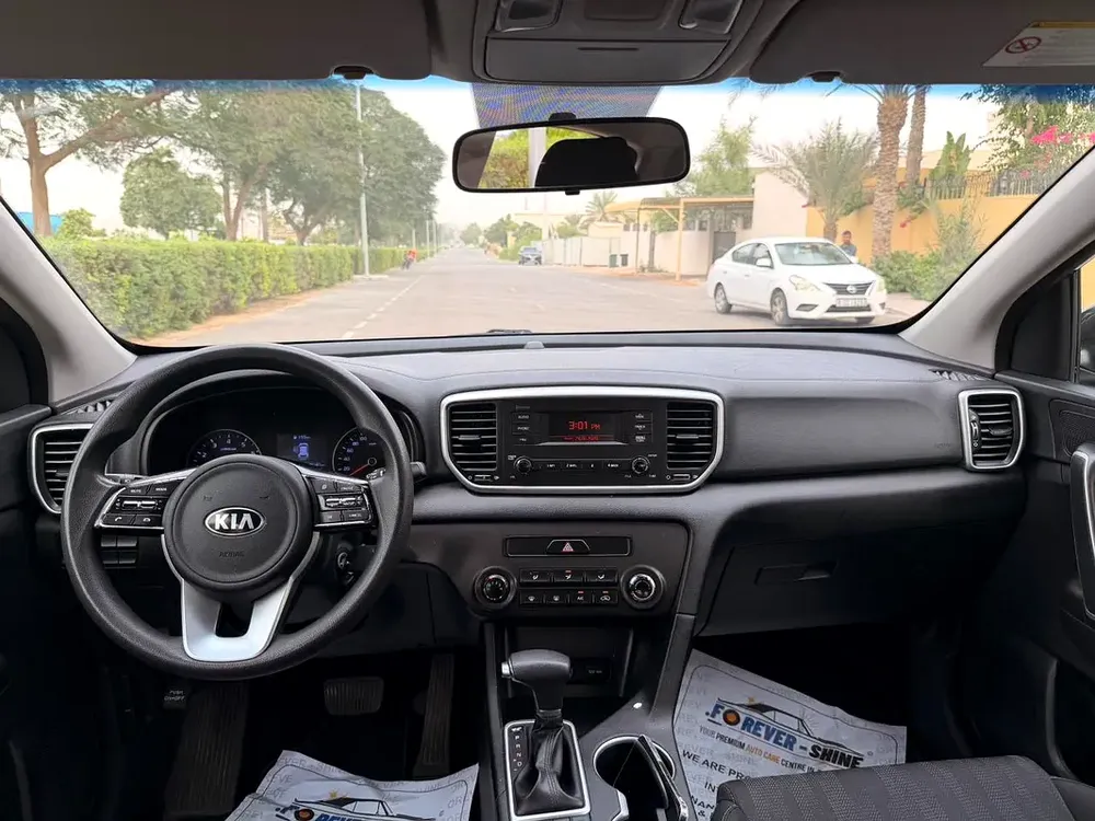 1100/Month | Sportage 2021 | Gcc | Cruise Control | Bank Loan @ 0% Down Payment - Image 9