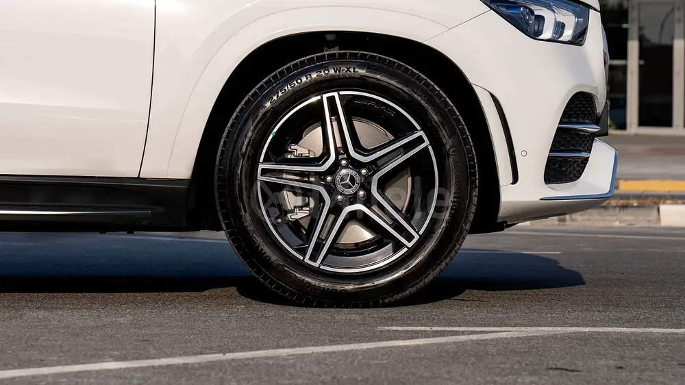 GLE 450 4MATIC COUPE | WARRANTY + SERVICE AVAILABLE | IN-HOUSE FINANCING | 0% DOWNPAYMENT (BANK) - Image 5