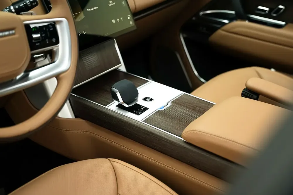 2025 RANGE ROVER P530 AUTOBIOGRAPHY WITH WARRANTY - Image 8