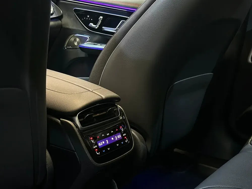 Mercedes-Benz EQE 350+ 2024 GCC Specs - Image 16