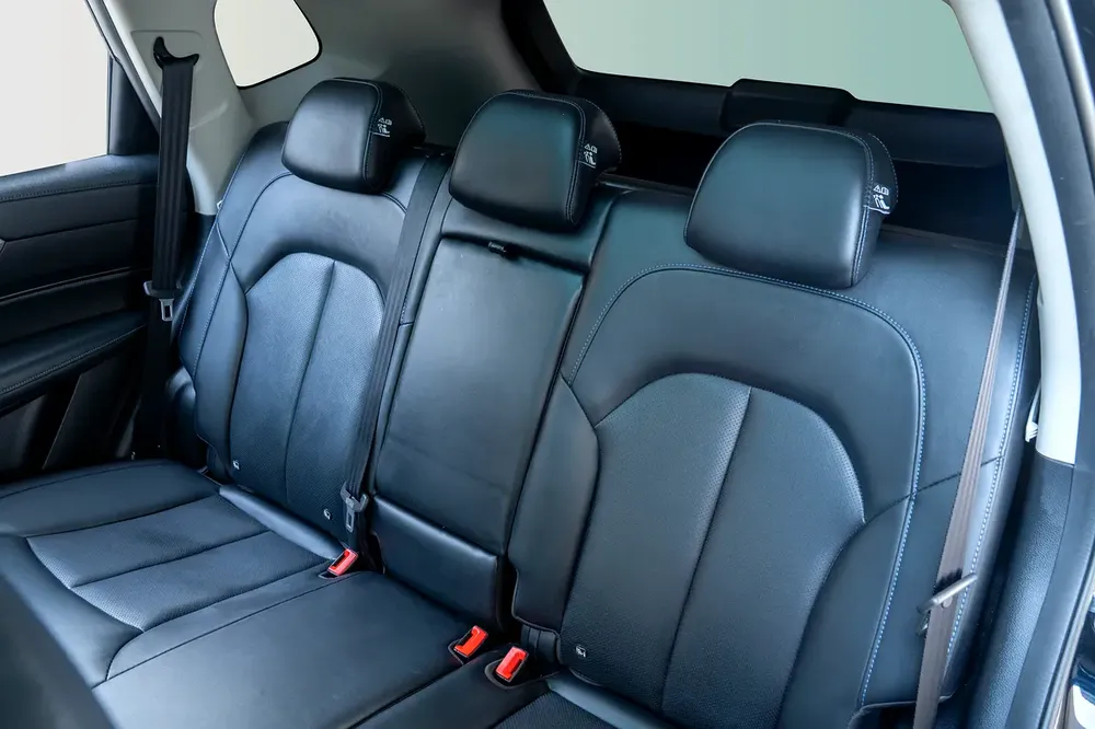 MG RX5 Plus 1.5T Deluxe with warranty - Image 7
