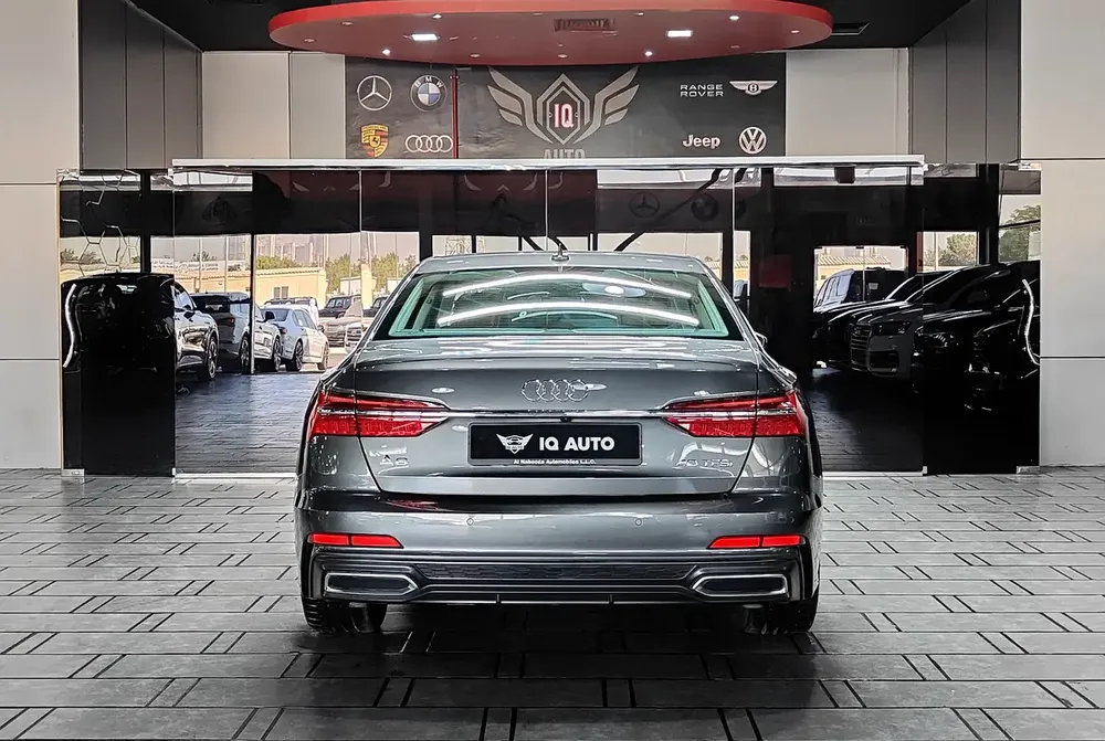 AED 1,720 P.M | 2022 Audi A6 40 TFSI S-Line | Under Audi Warranty and Service Contract | GCC | - Image 5