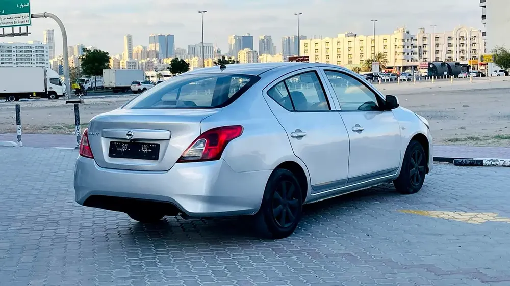 Nissan sunny 2017
GCC Specification - Image 7