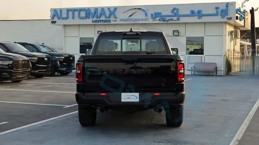 ( Air Suspension / Rambox / Bedliner ) 2026/2026 RAM 1500 Rebel GT 3.0TT Hurricane GCC 0KM - Image 6