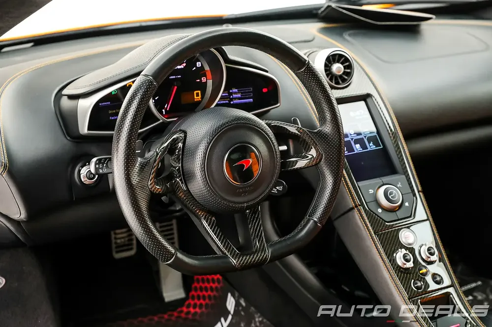 2013 McLaren MP4-12C Coupe | GCC Specs | Fully Loaded | Well Maintained | 3.8L V8 - Image 12